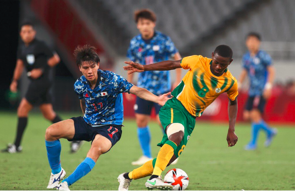 日本队轻取泰国队，李梓嘉扛起全队