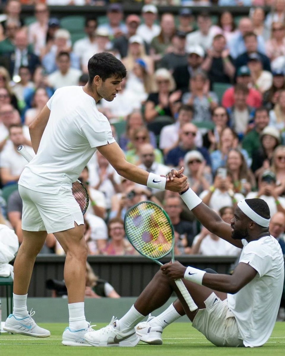温网完胜拉沃尔杯，西西帕斯点燃赛场