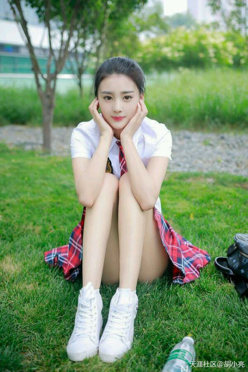 南美风暴席卷亚平宁,巴拉圭强压哲学驯服蓝鹰,李刚仁化身终极致胜密钥