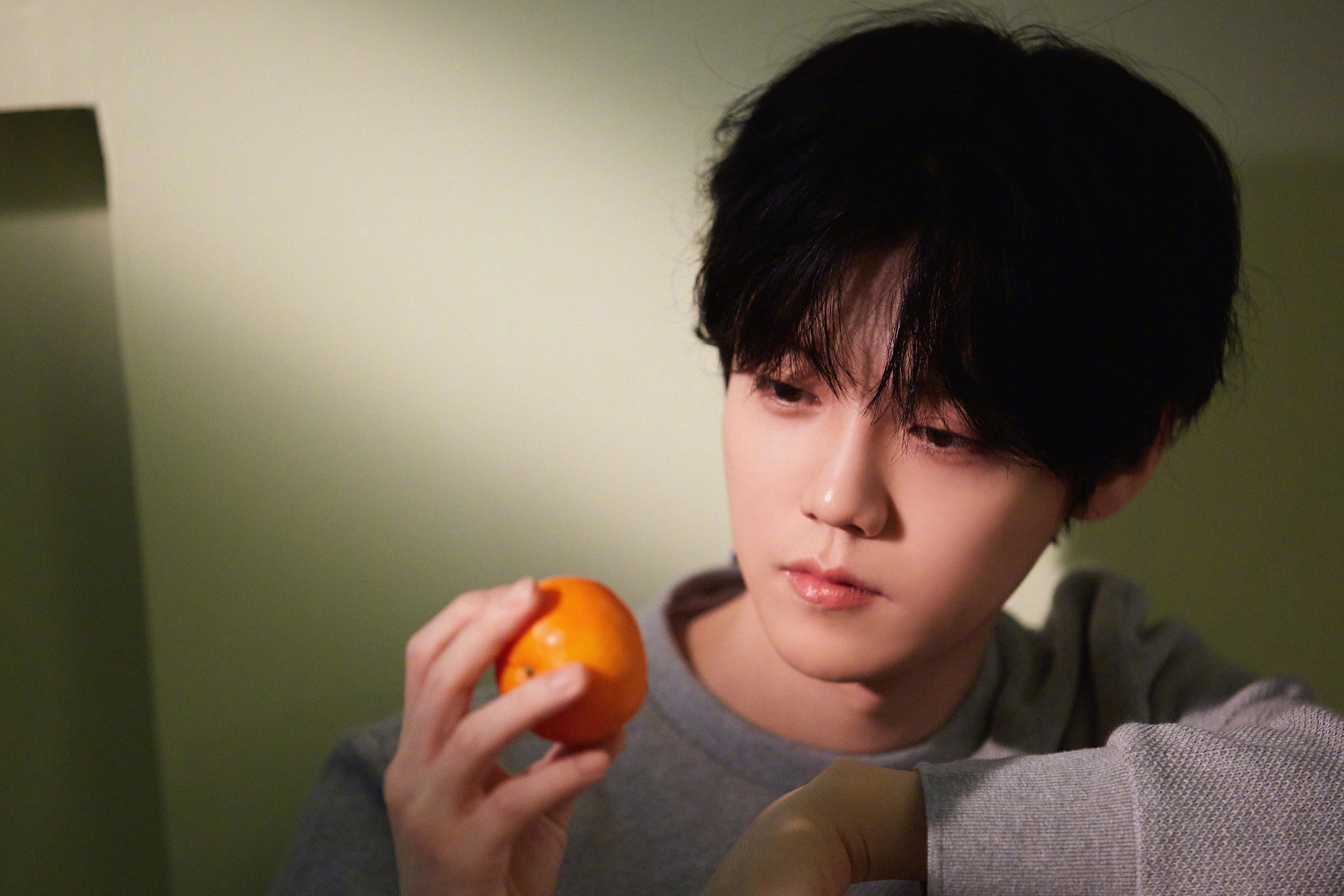 沉默的指挥官，当本泽马的节奏哲学遇见利物浦掀翻加纳的战术风暴